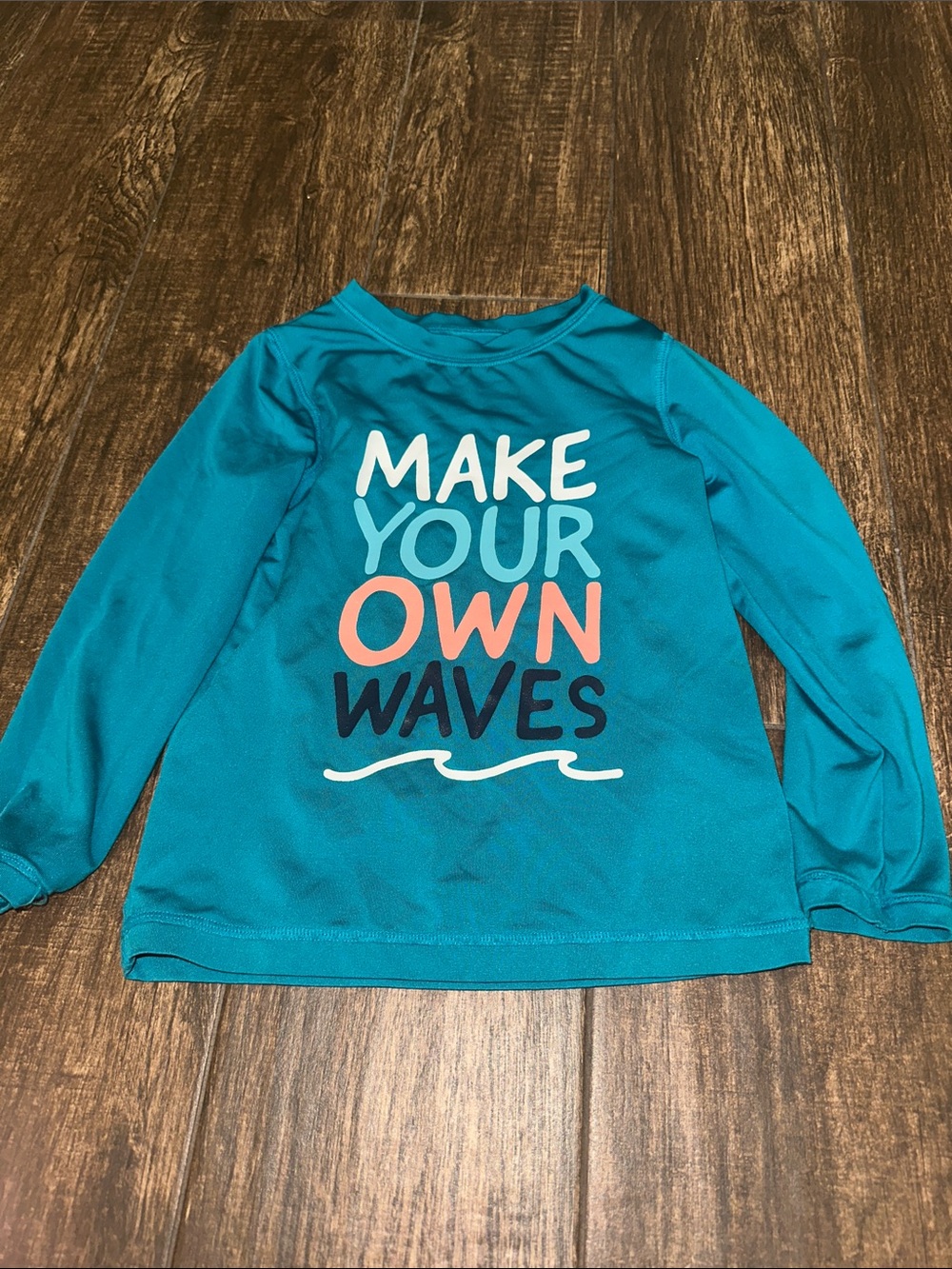 Cat & Jack boys long sleeve rash guard